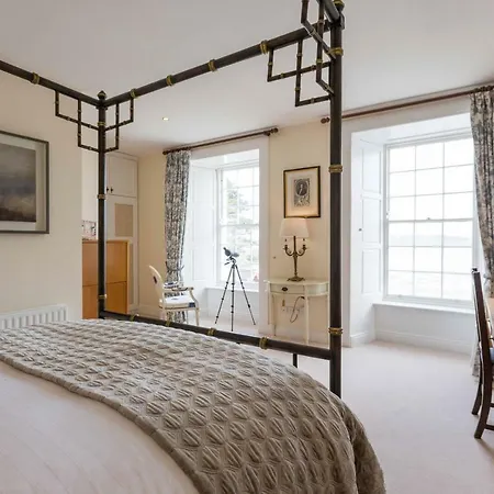 Affittacamere Barrow House 4*