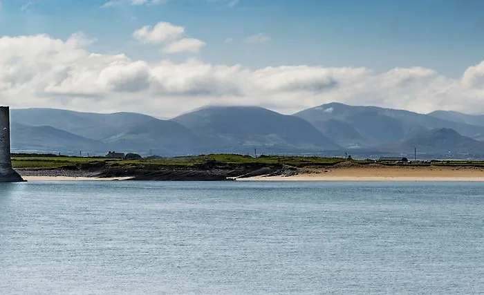 招待所 Barrow House 特拉利