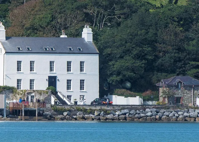 招待所 Barrow House 特拉利