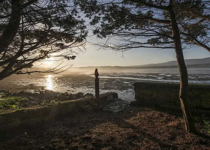 招待所 Barrow House 特拉利