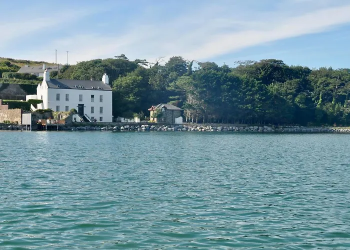 Barrow House 特拉利