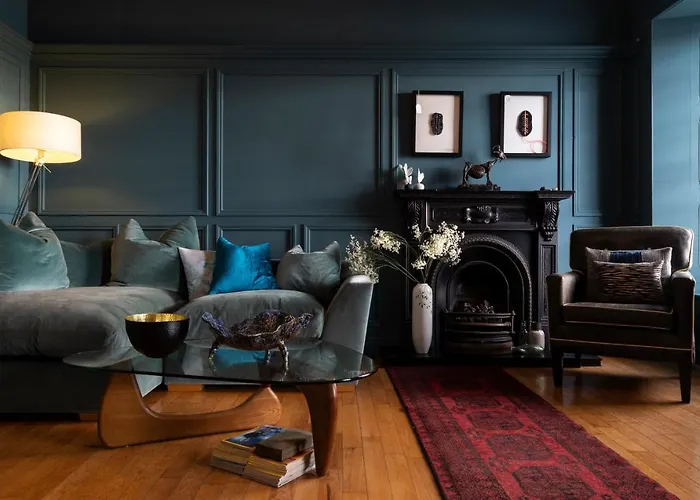 Barrow House 招待所 4*