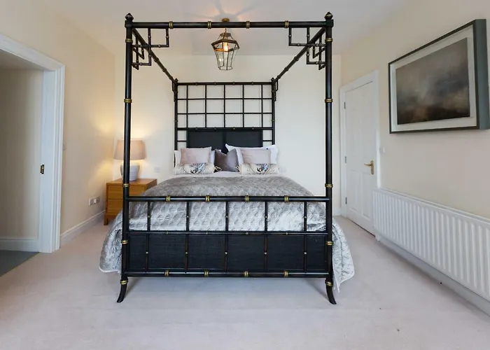 Barrow House 招待所