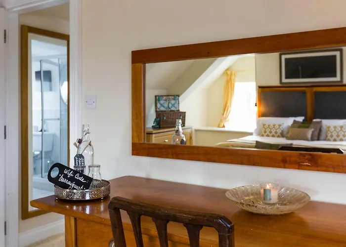 Barrow House 招待所